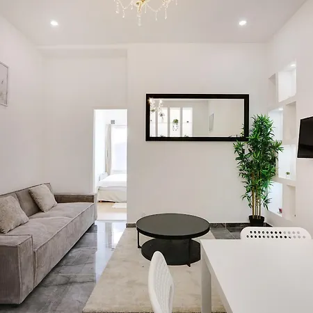 Апартаменты Sublime 2 Bedroom Flat In