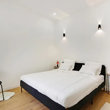 Sublime 2 Bedroom Flat In Апартаменты Париж