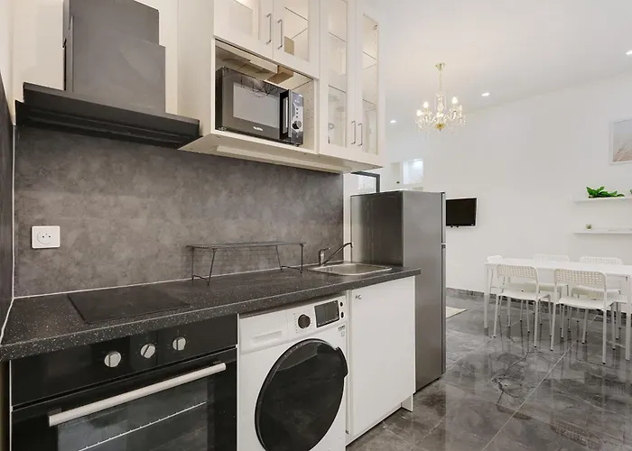 아파트 Sublime 2 Bedroom Flat In 파리